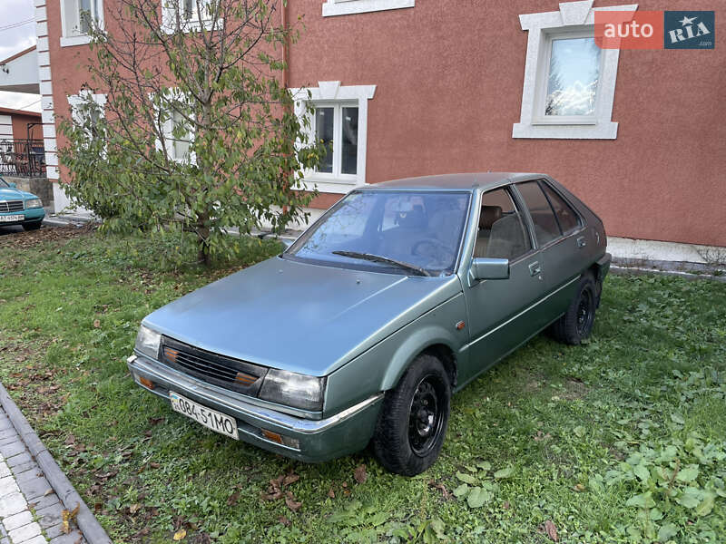 Хэтчбек Mitsubishi Colt 1987 в Черновцах