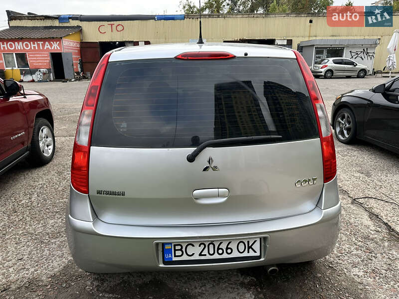 Хэтчбек Mitsubishi Colt 2007 в Киеве фото 5 Хэтчбек Mitsubishi Colt 2007 в Киеве