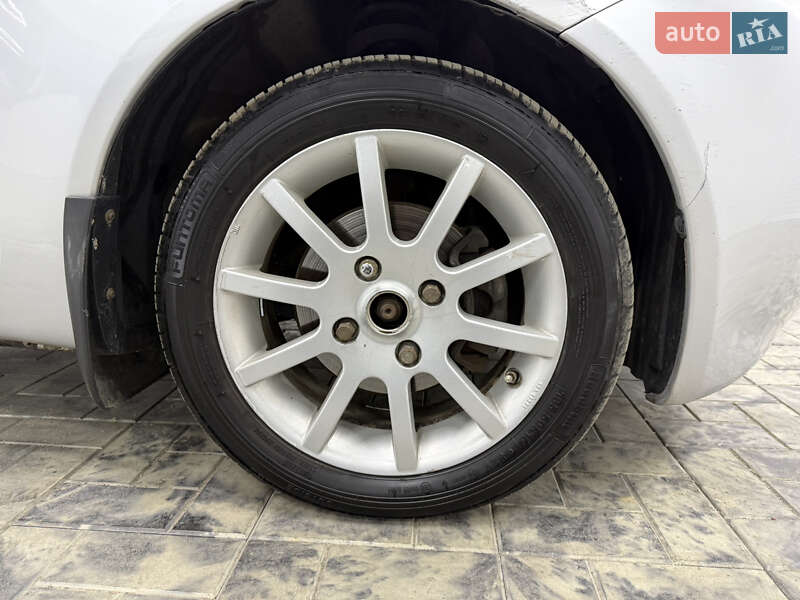 Хэтчбек Mitsubishi Colt 2006 в Одессе