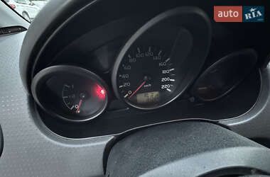 Хетчбек Mitsubishi Colt 2007 в  фото 16 Хетчбек Mitsubishi Colt 2007 в