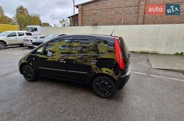 Хетчбек Mitsubishi Colt 2005 в 