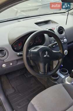 Хетчбек Mitsubishi Colt 2005 в 