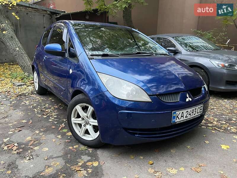 Хэтчбек Mitsubishi Colt 2008 в Киеве фото Хэтчбек Mitsubishi Colt 2008 в Киеве