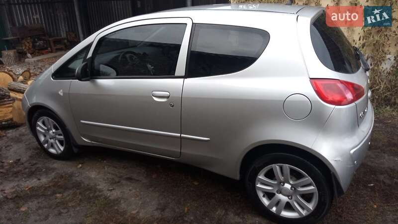 Хетчбек Mitsubishi Colt 2006 в Чугуєві фото 5 Хетчбек Mitsubishi Colt 2006 в Чугуєві