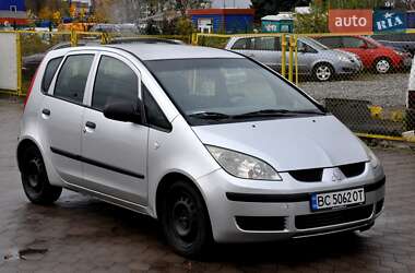 Хэтчбек Mitsubishi Colt 2004 в Львове Хэтчбек Mitsubishi Colt 2004 в Львове