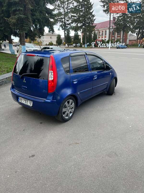 Хетчбек Mitsubishi Colt 2006 в Калинівці