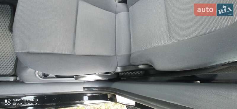 Хетчбек Mitsubishi Colt 2005 в Звягелі