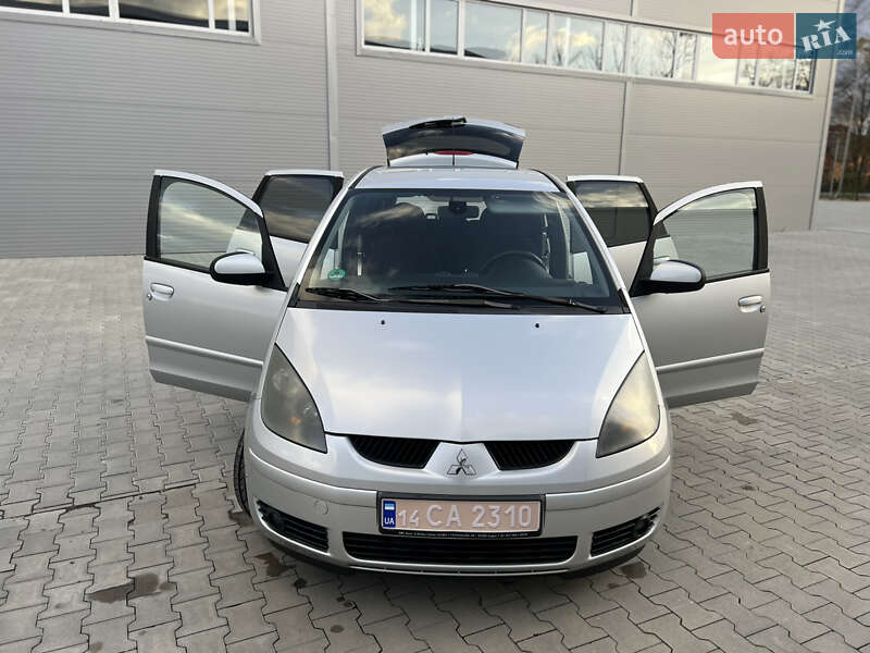 Хетчбек Mitsubishi Colt 2008 в Івано-Франківську фото 29 Хетчбек Mitsubishi Colt 2008 в Івано-Франківську