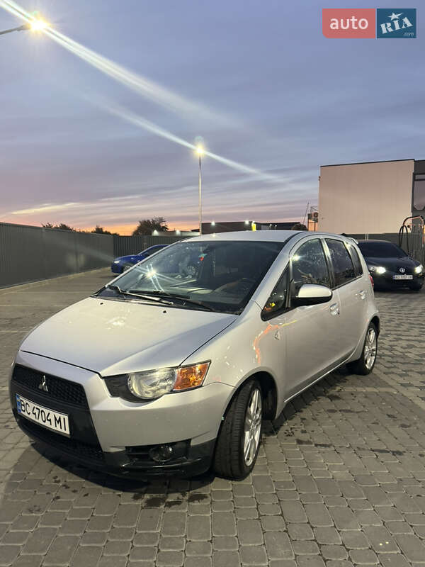 Хетчбек Mitsubishi Colt 2009 в Мукачевому фото 2 Хетчбек Mitsubishi Colt 2009 в Мукачевому