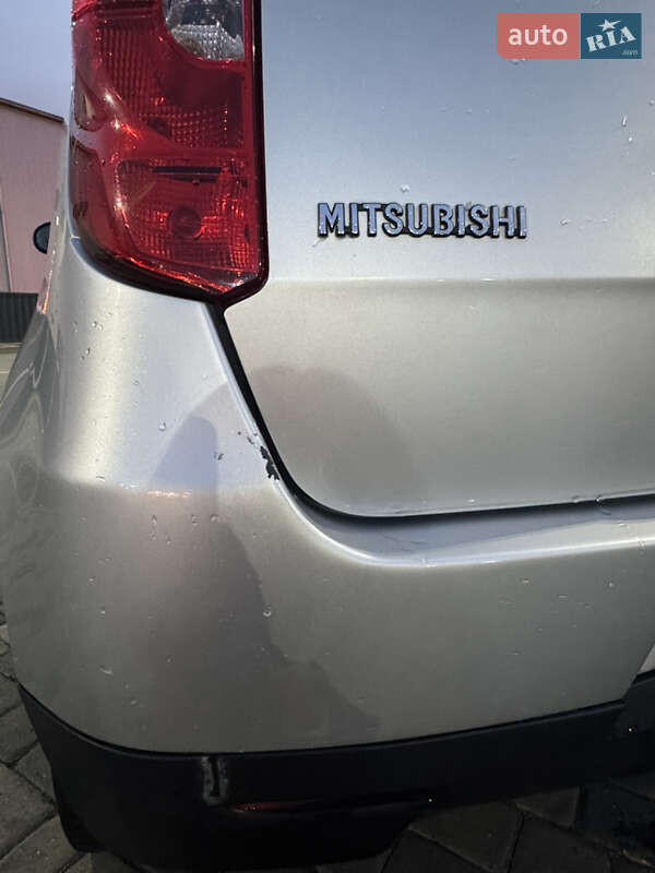 Хетчбек Mitsubishi Colt 2009 в Мукачевому фото 6 Хетчбек Mitsubishi Colt 2009 в Мукачевому