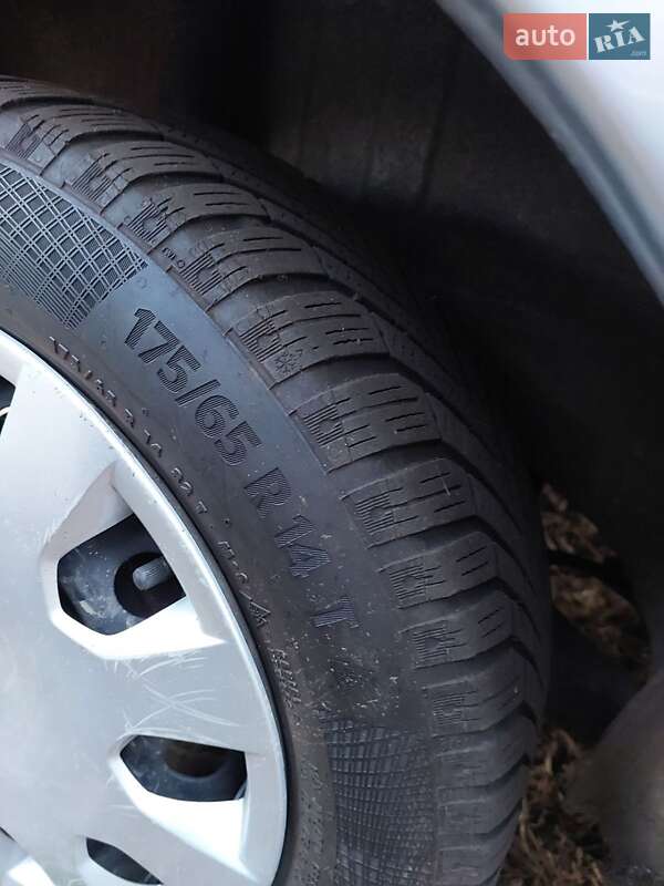 Хэтчбек Mitsubishi Colt 2011 в Чернигове