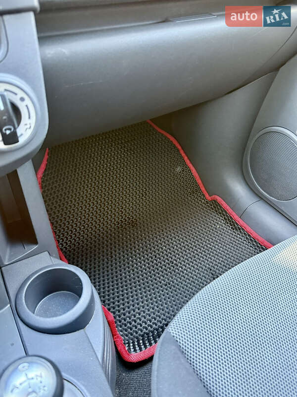 Хэтчбек Mitsubishi Colt 2010 в Одессе