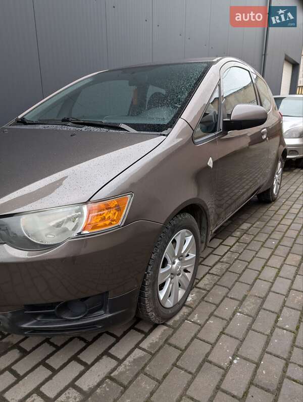 Хетчбек Mitsubishi Colt 2011 в Чернівцях