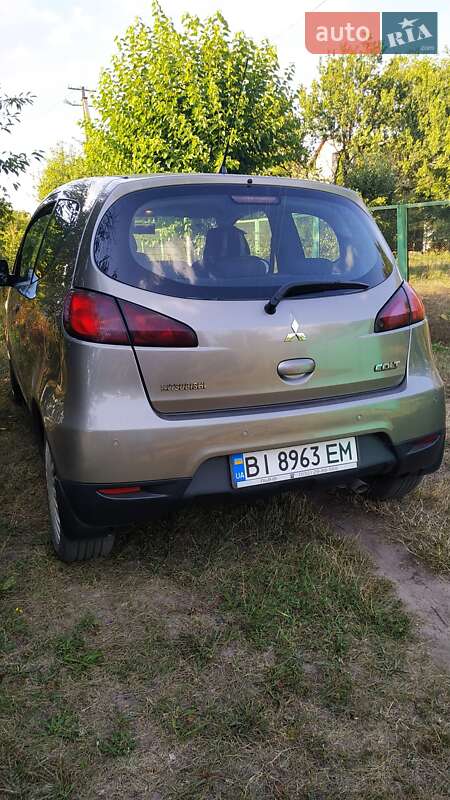 Хетчбек Mitsubishi Colt 2008 в Полтаві фото 13 Хетчбек Mitsubishi Colt 2008 в Полтаві