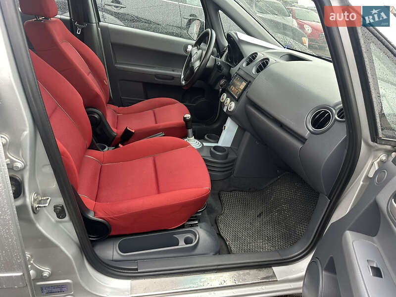 Хэтчбек Mitsubishi Colt 2006 в Ивано-Франковске