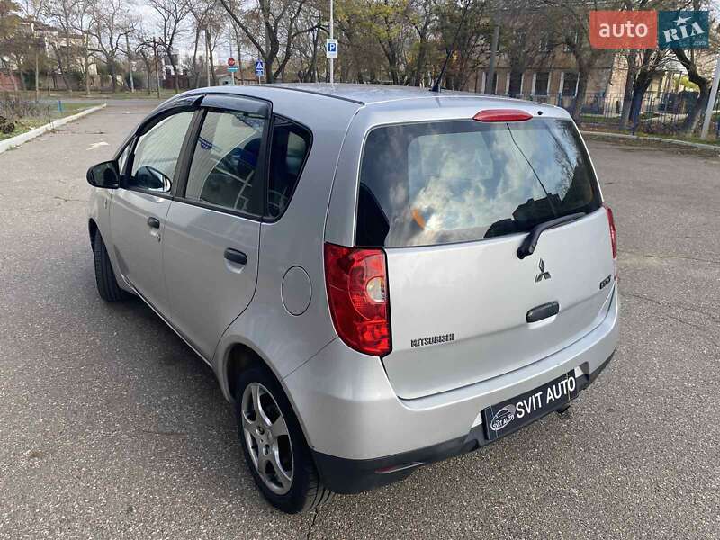 Хетчбек Mitsubishi Colt 2009 в Миколаєві