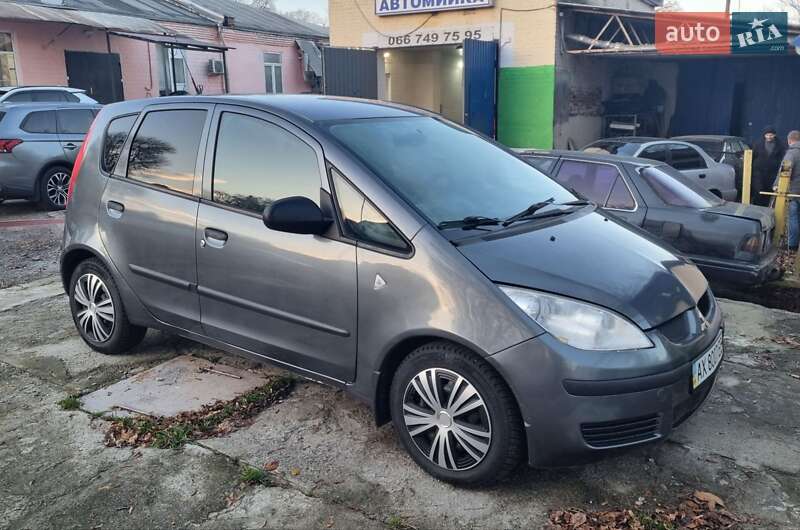 Mitsubishi Colt 2008