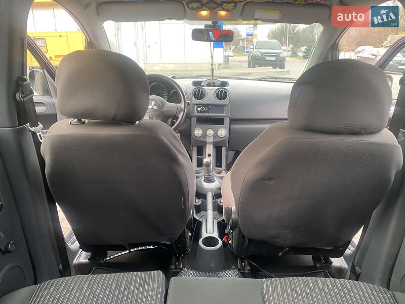 Хэтчбек Mitsubishi Colt 2008 в Гайсине