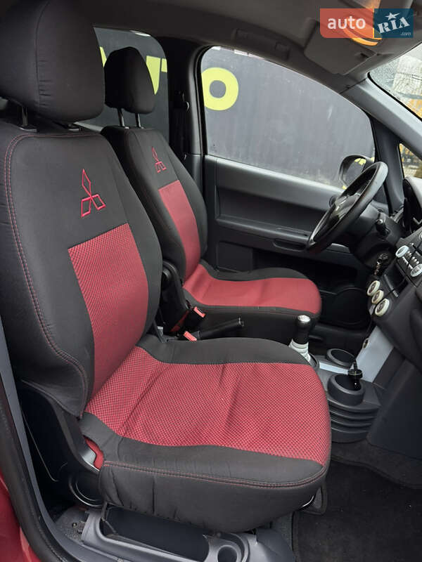 Хетчбек Mitsubishi Colt 2007 в Львові