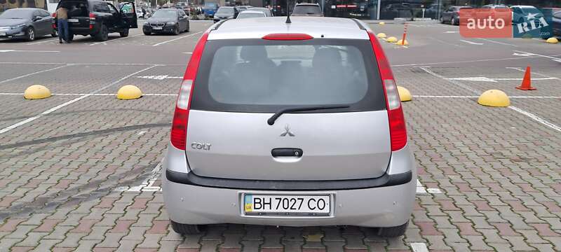 Хэтчбек Mitsubishi Colt 2005 в Одессе фото 2 Хэтчбек Mitsubishi Colt 2005 в Одессе