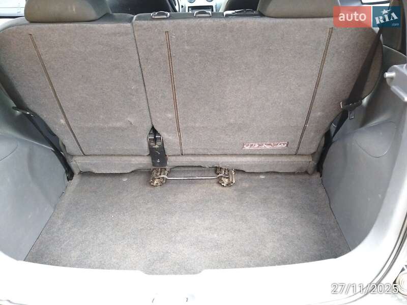 Хетчбек Mitsubishi Colt 2006 в Житомирі фото 6 Хетчбек Mitsubishi Colt 2006 в Житомирі