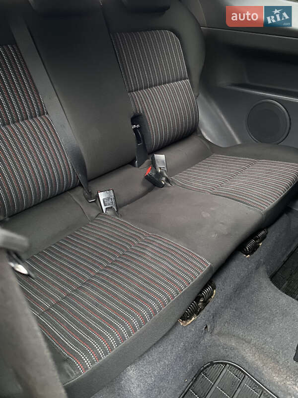 Хэтчбек Mitsubishi Colt 2005 в Первомайске