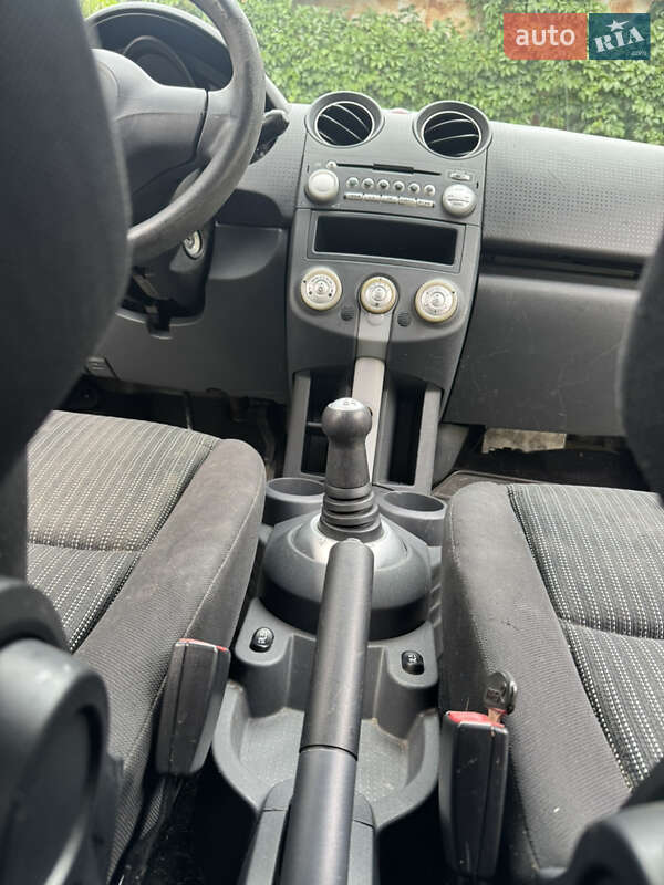 Хэтчбек Mitsubishi Colt 2008 в Киеве фото 14 Хэтчбек Mitsubishi Colt 2008 в Киеве