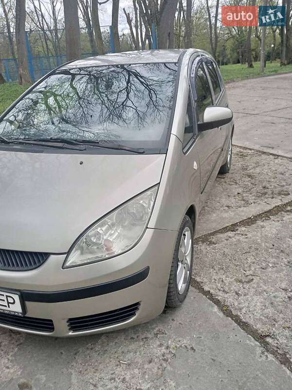 Хэтчбек Mitsubishi Colt 2008 в Луцке фото 12 Хэтчбек Mitsubishi Colt 2008 в Луцке