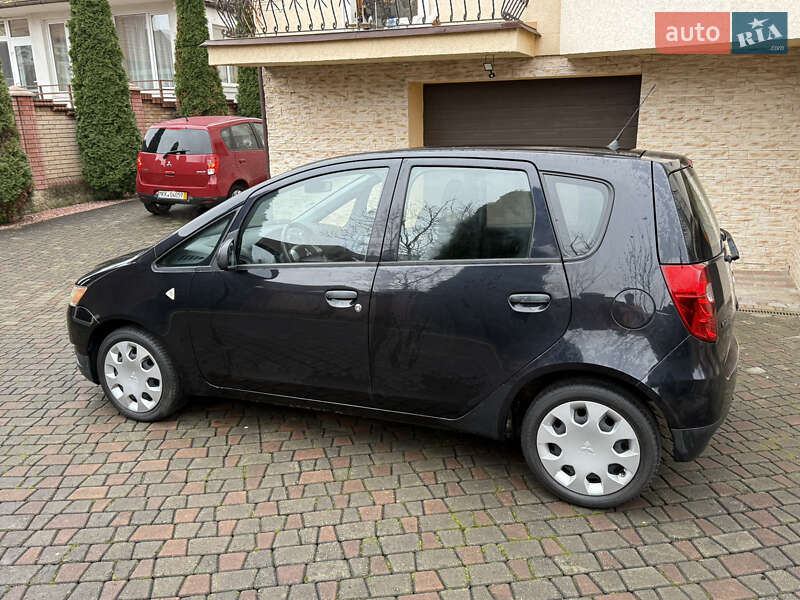 Хэтчбек Mitsubishi Colt 2009 в Черновцах фото 10 Хэтчбек Mitsubishi Colt 2009 в Черновцах