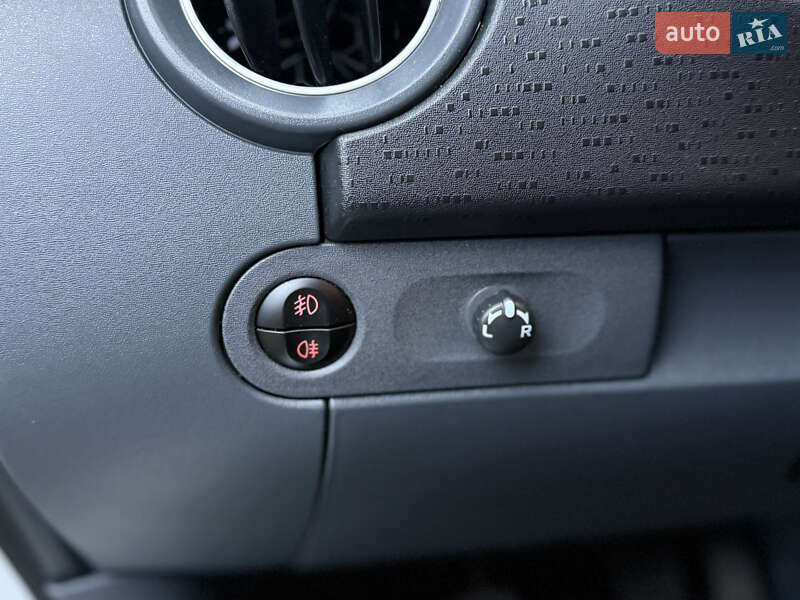 Хэтчбек Mitsubishi Colt 2010 в Черновцах фото 23 Хэтчбек Mitsubishi Colt 2010 в Черновцах