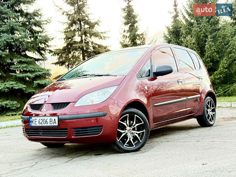 Хэтчбек Mitsubishi Colt 2007 в Днепре фото Хэтчбек Mitsubishi Colt 2007 в Днепре
