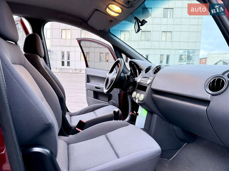 Хэтчбек Mitsubishi Colt 2007 в Днепре фото 21 Хэтчбек Mitsubishi Colt 2007 в Днепре