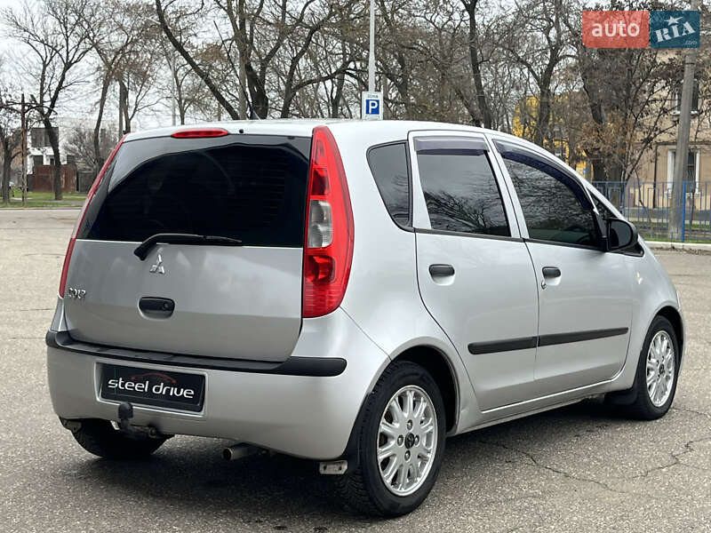 Хэтчбек Mitsubishi Colt 2005 в Николаеве
