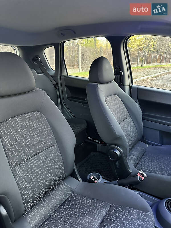 Хэтчбек Mitsubishi Colt 2009 в Буче фото 17 Хэтчбек Mitsubishi Colt 2009 в Буче