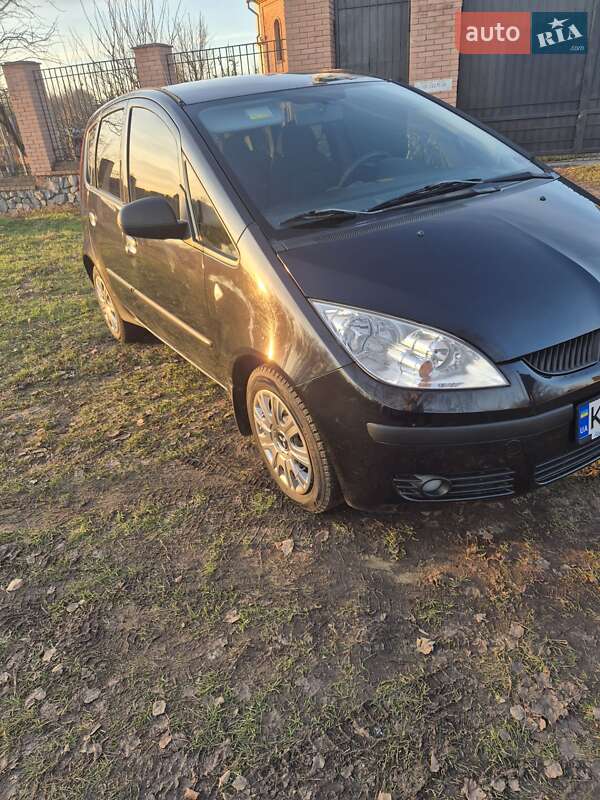 Хэтчбек Mitsubishi Colt 2007 в Сумах фото 2 Хэтчбек Mitsubishi Colt 2007 в Сумах
