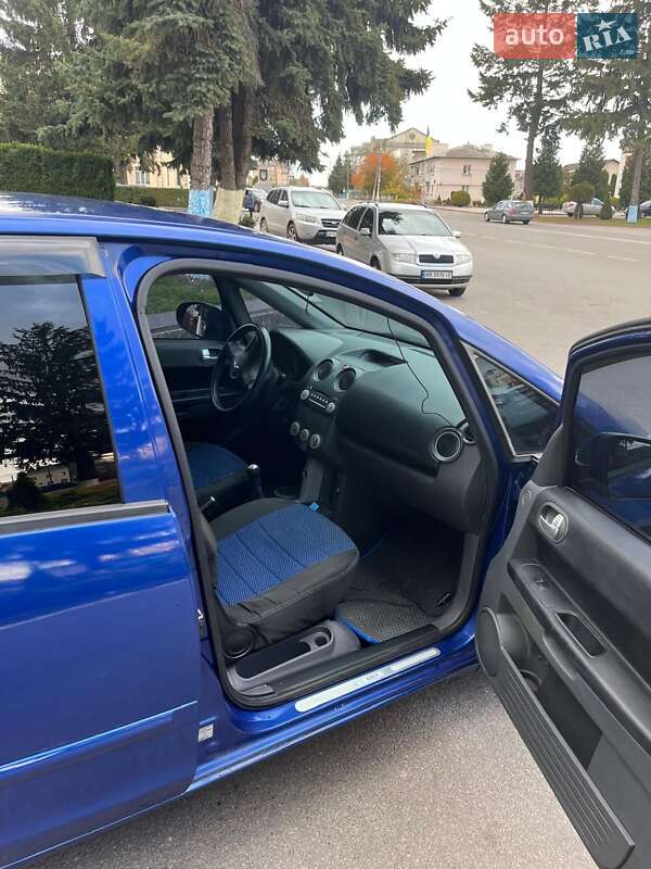 Хэтчбек Mitsubishi Colt 2006 в Калиновке