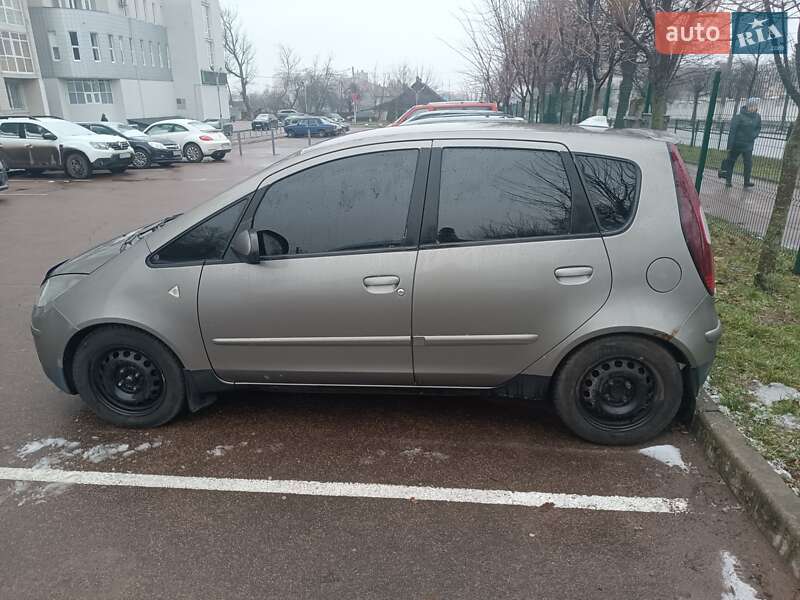 Хэтчбек Mitsubishi Colt 2008 в Житомире