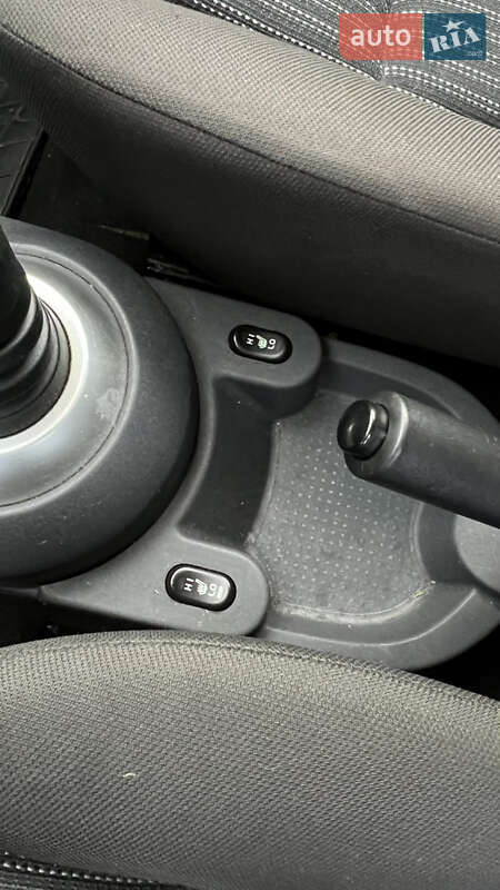 Хэтчбек Mitsubishi Colt 2008 в Киверцах