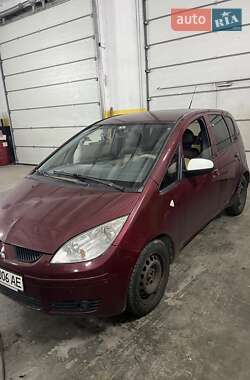 Хэтчбек Mitsubishi Colt 2005 в Ровно