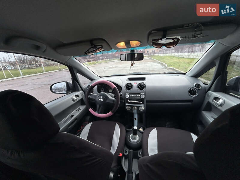 Хэтчбек Mitsubishi Colt 2005 в Прилуках