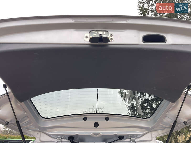 Хэтчбек Mitsubishi Colt 2012 в Луцке