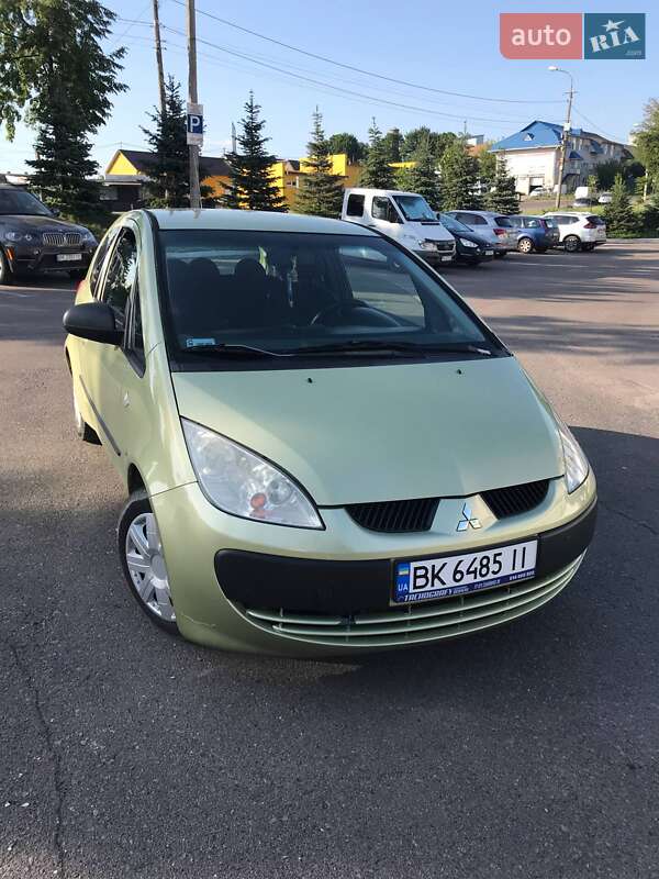 Хетчбек Mitsubishi Colt 2005 в Рівному