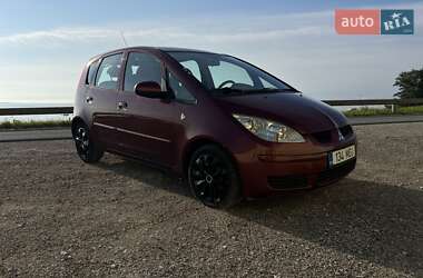 Хэтчбек Mitsubishi Colt 2006 в Киеве