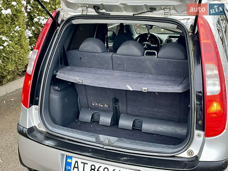 Хетчбек Mitsubishi Colt 2006 в Івано-Франківську