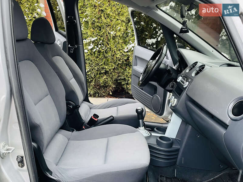 Хетчбек Mitsubishi Colt 2006 в Івано-Франківську