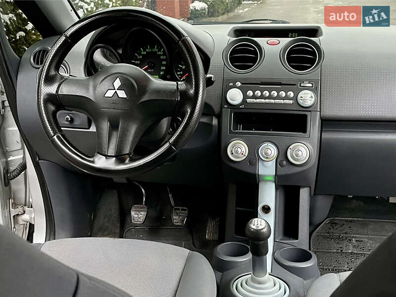 Хетчбек Mitsubishi Colt 2006 в Івано-Франківську