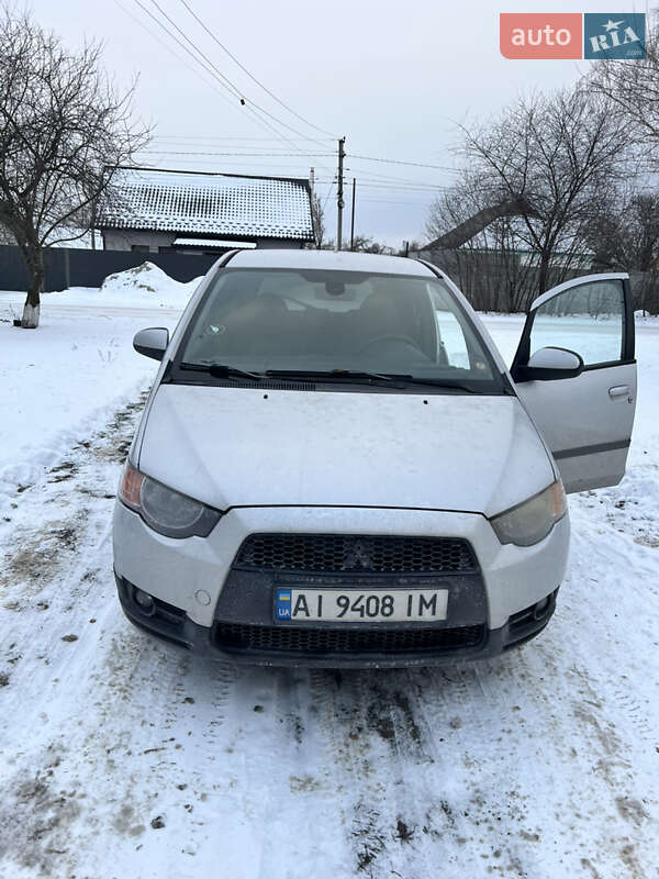 Mitsubishi Colt 2010