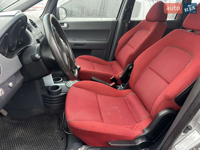 Хетчбек Mitsubishi Colt 2006 в Івано-Франківську