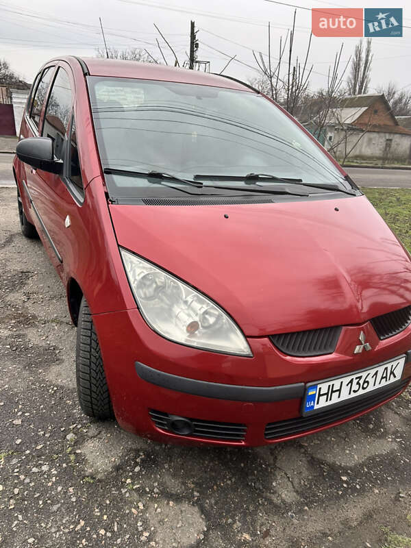 Mitsubishi Colt 2008