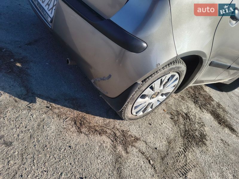 Хэтчбек Mitsubishi Colt 2008 в Фастове